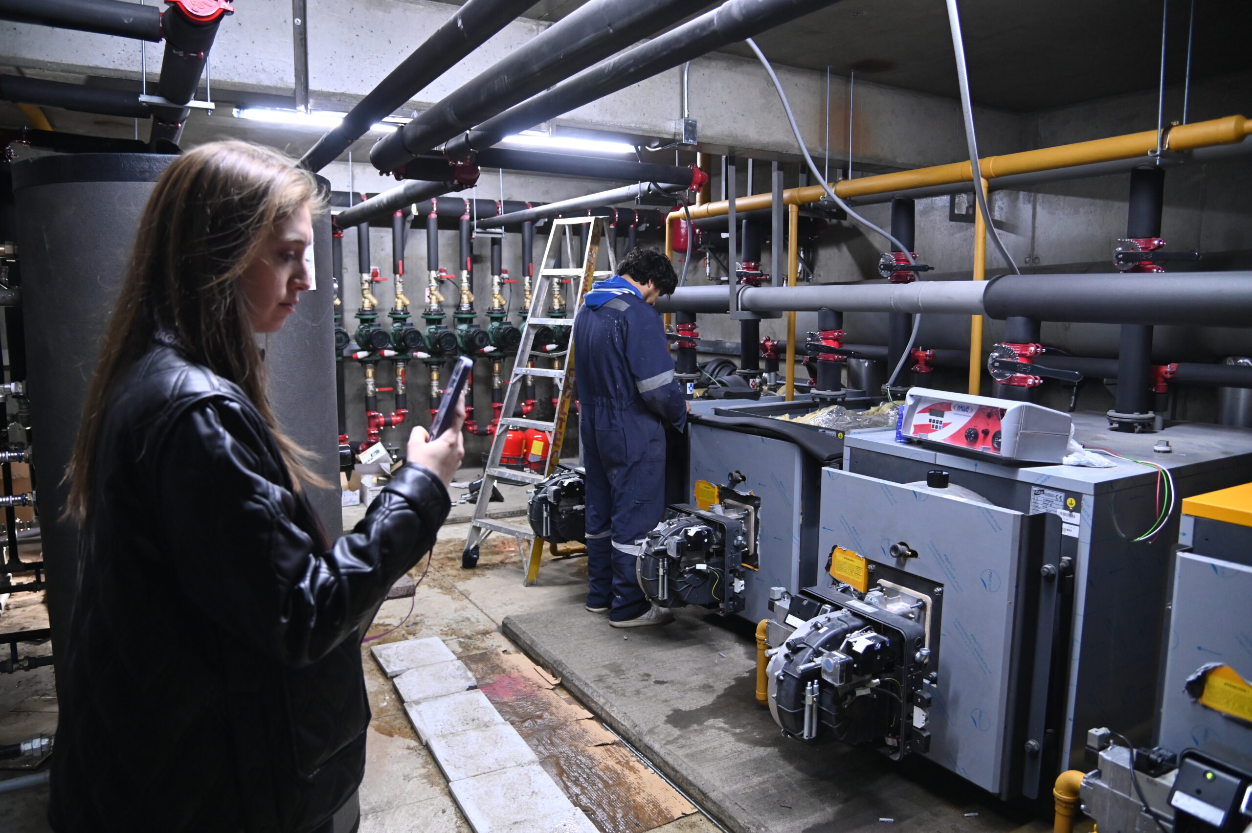 Obras para nueva calefacción del Liceo María Behety llevan 90% de avance