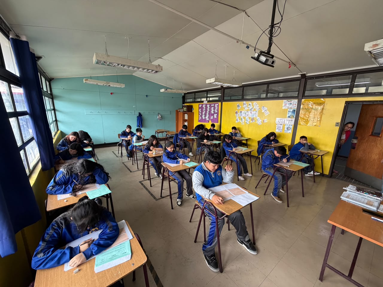 Más de mil estudiantes de 6° básico del SLEP Magallanes rinden las pruebas SIMCE 2026